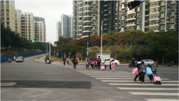 圖8 東進口行人過街沖突消除（優(yōu)化后）