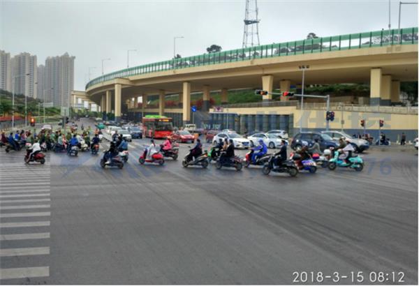 圖10 中華園湖路口優(yōu)化后南進口早高峰排隊情況