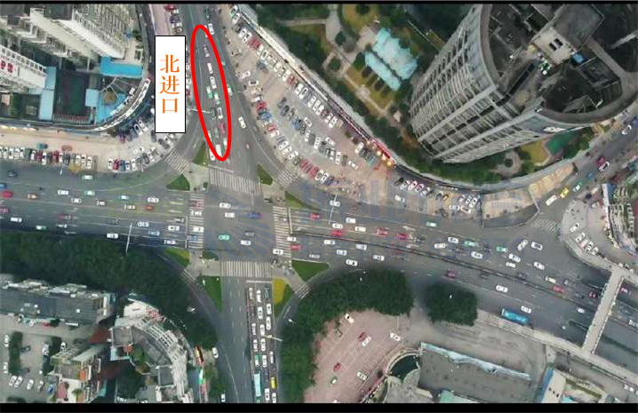 圖12 北進(jìn)口排隊(duì)車輛長度減少（優(yōu)化后）