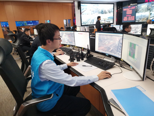 圖3 工程師進行后臺調(diào)優(yōu)