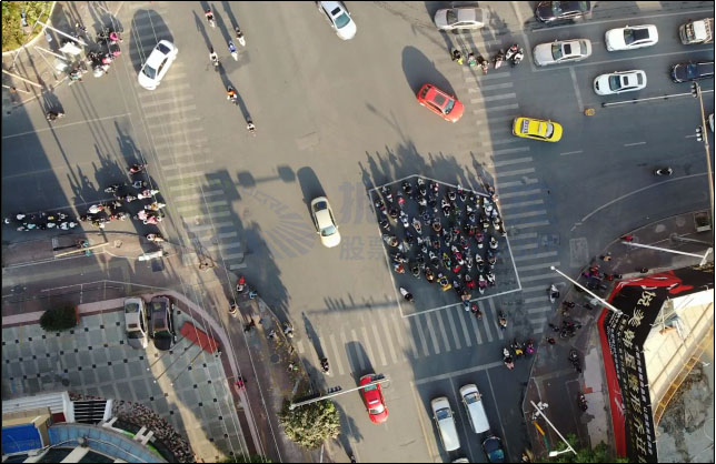 圖11 早高峰南進(jìn)口非機(jī)動(dòng)車(chē)駛?cè)氪袇^(qū)（優(yōu)化后）