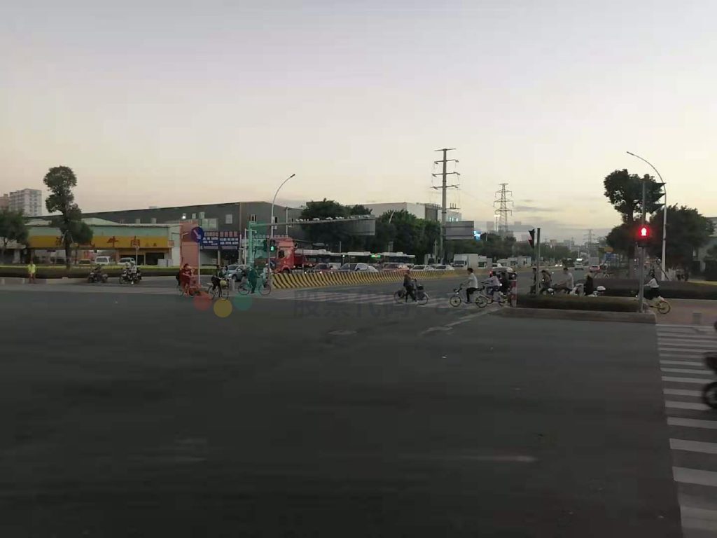 圖11 南進(jìn)口掉頭車輛與西南側(cè)行人沖突消除(優(yōu)化后)