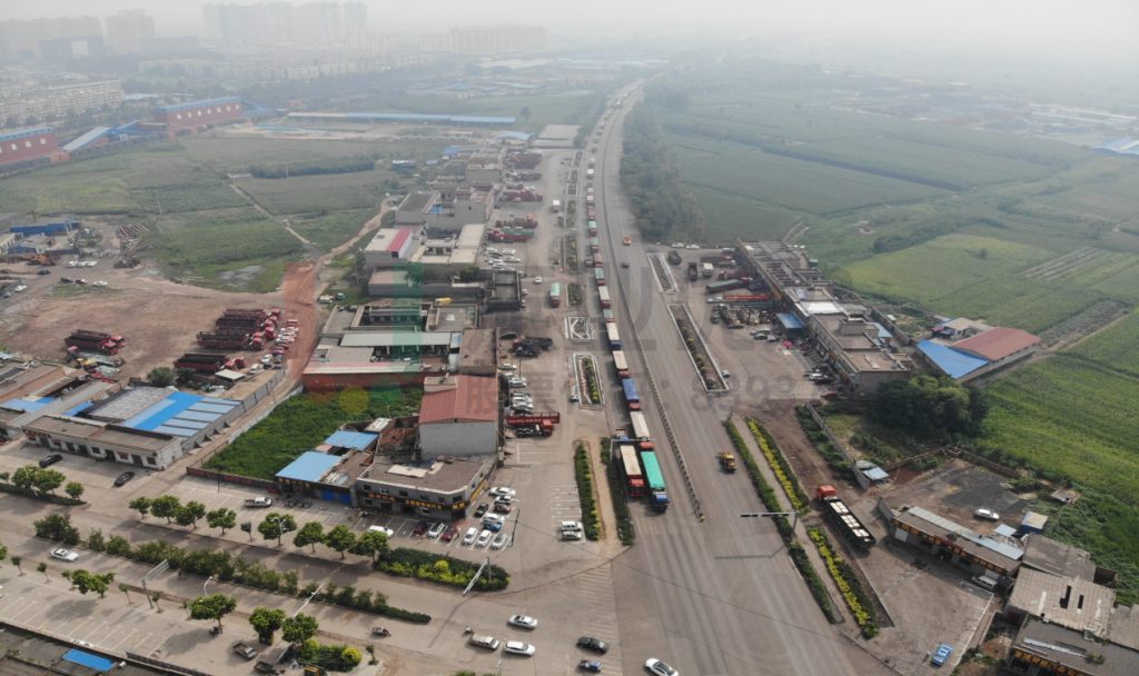 圖6 娃留村口西進(jìn)口車輛排隊較長