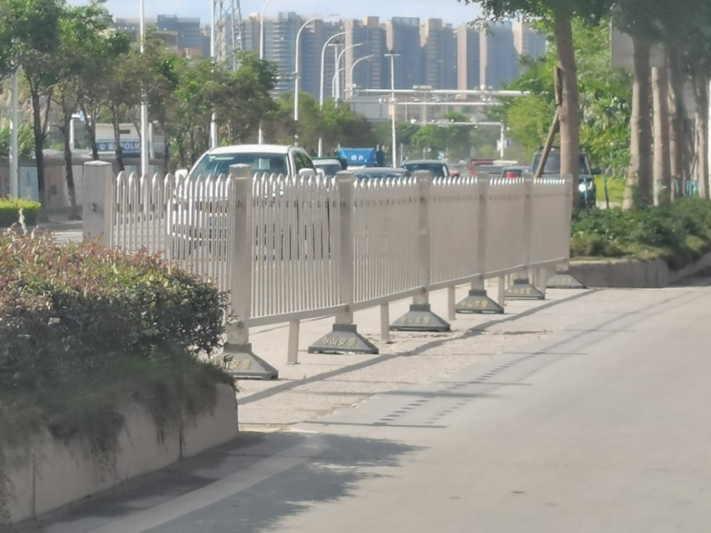 封閉新珠路掉頭口