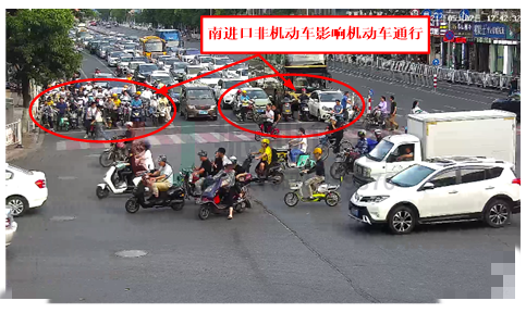 圖5 晚高峰南進口通行秩序混亂