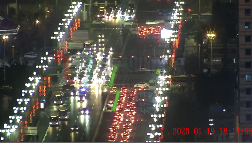 圖2 路口優(yōu)化前運(yùn)行情況